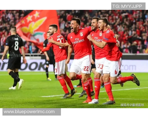 欧联杯精彩对决那不勒斯大胜本菲卡五球狂潮引爆全场激情